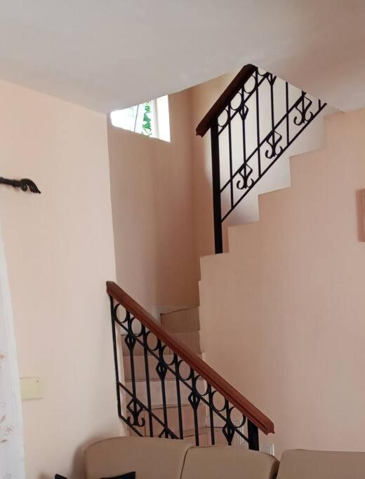 Sunshine Luxurious Villa:4 Mins Walk From Beach Flic-en-Flacq Εξωτερικό φωτογραφία